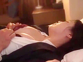 06153,Asian beauty's intense sex