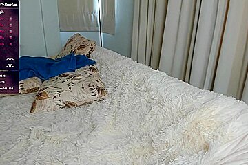 Big Boobed Blonde Masturbates With A Dildo In The Bathroom