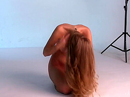 Blonde teen 18+ With Bright In The Nude 10 Min - Hazel Eyes