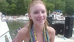 College girls having some naked fun - DreamGirls