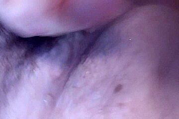 Danrun Step daddy here toying my big ass and cock for you