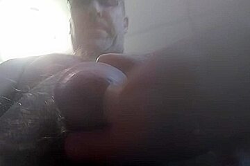 Danrun Step daddy here toying my big ass and cock for you
