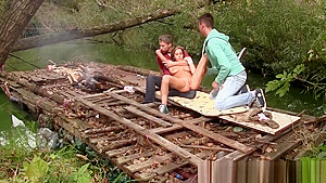 Dutch 3way teen 18+ spunked