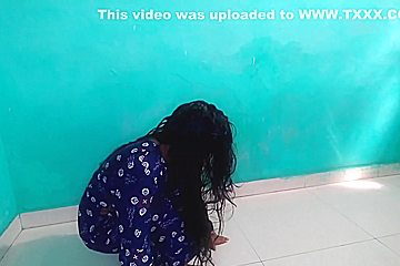 Kaam Karne Wali Ko Paise Dekar Choda