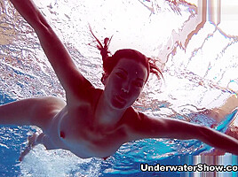 Martina Video - UnderwaterShow