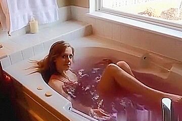 My merry dark brown girlfriend can't live without to fuck in the bath