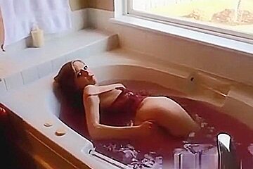 My merry dark brown girlfriend can't live without to fuck in the bath