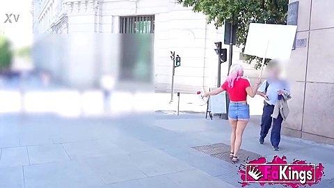 Pas D Ete Sans Un Baiser La Maman Sexy Sandra V Che
