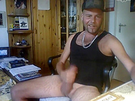 Patrick Hoffmann from Berlin presenting his dick in his underwear