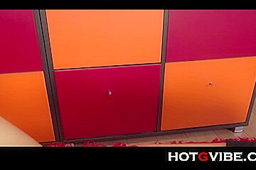 Squirting Brunette European Masturbates