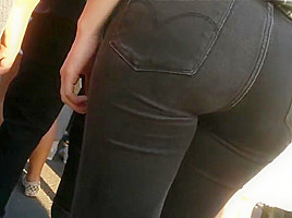 college girl in tight jeans 28