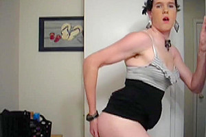 teen 18+ crossdresser toying and fisting